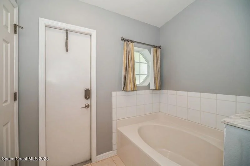 Photo of 279 Mcclain Drive