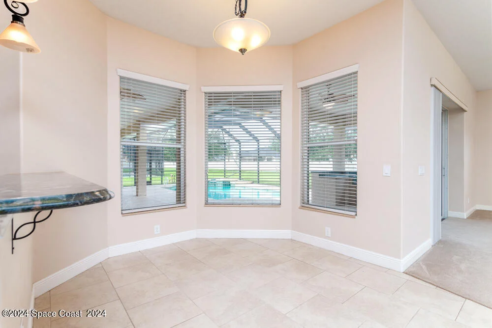 Photo of 2131 Windbrook Drive SE