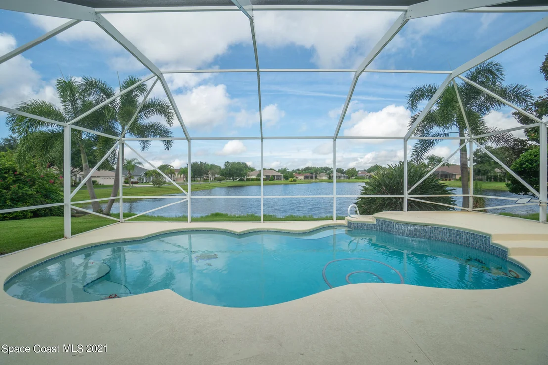 Photo of 5876 Arlington Circle