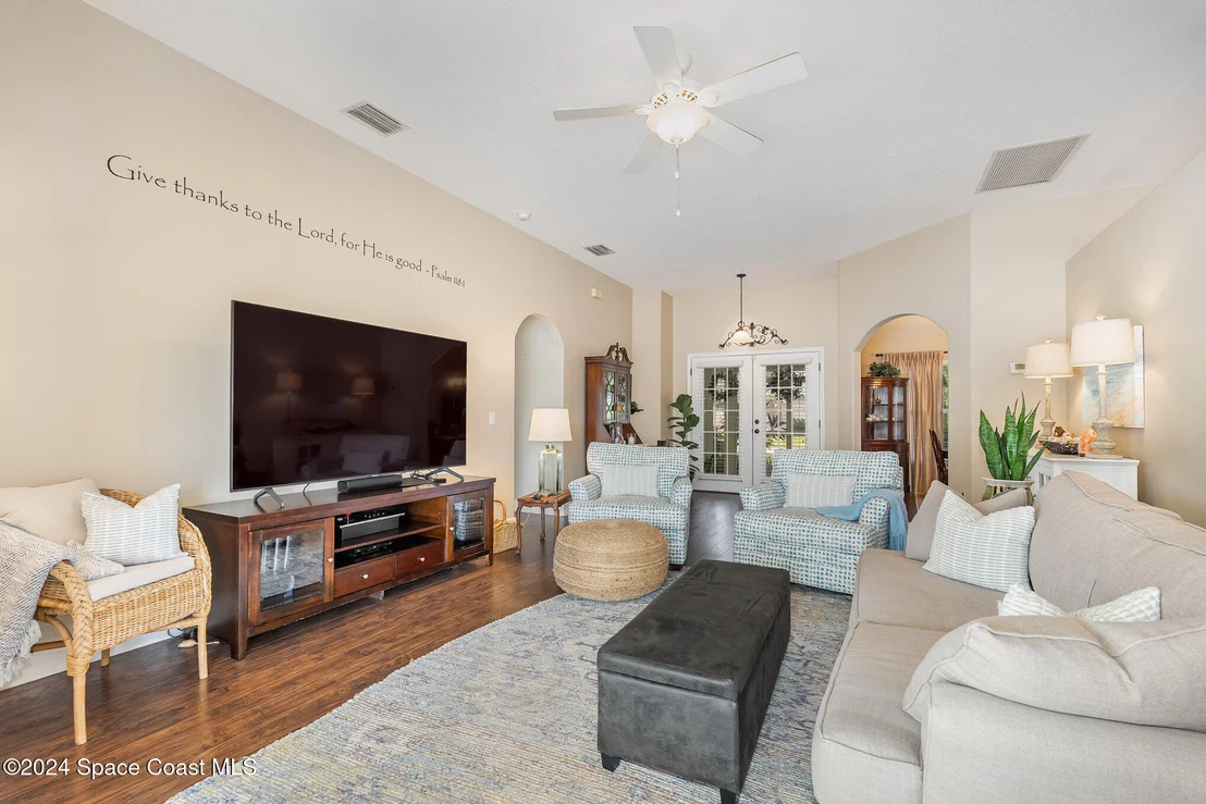 Photo of 4136 San Ysidro