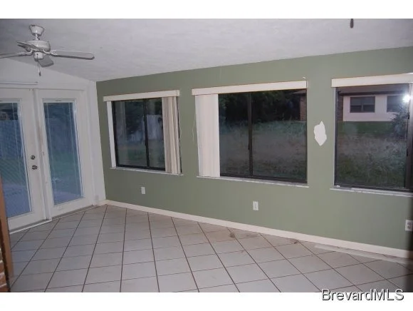 Photo of 5287 Palm