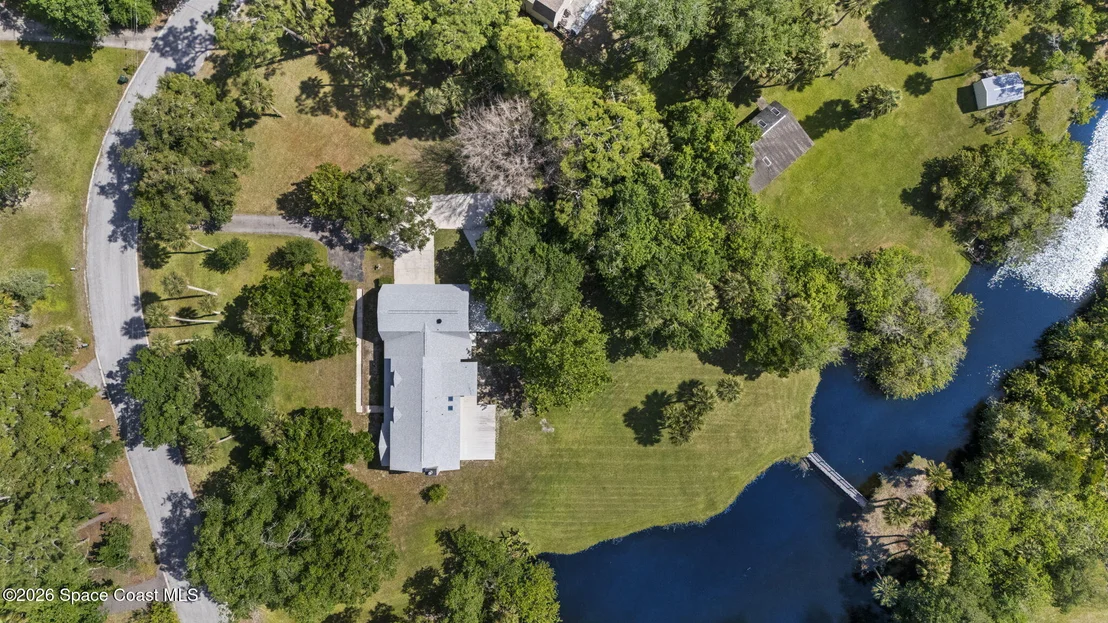Photo of 945 Bluegrass Lane