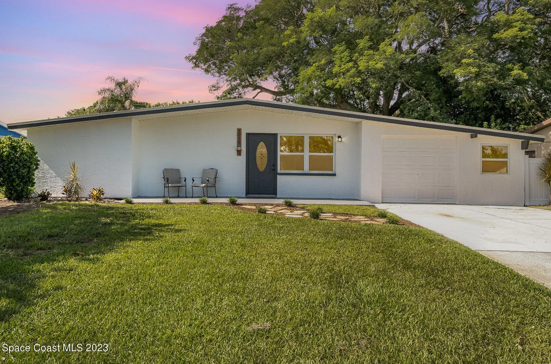 Photo of 2635 Hereford Road