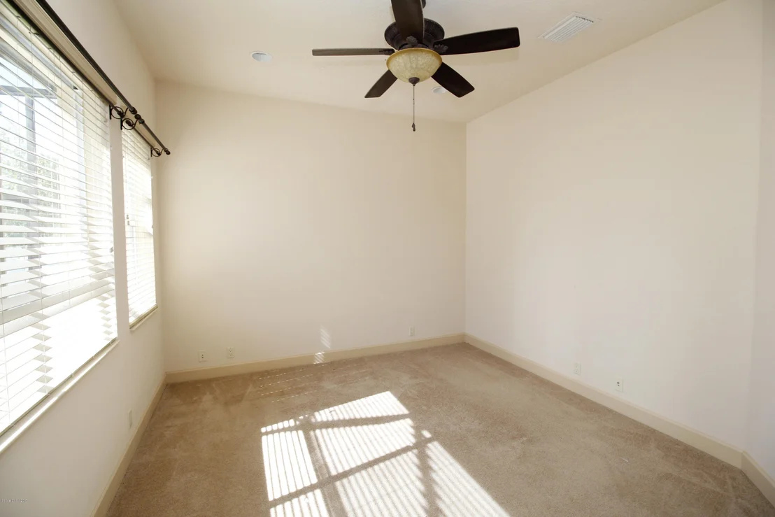 Photo of 113 Ridgemont Circle SE