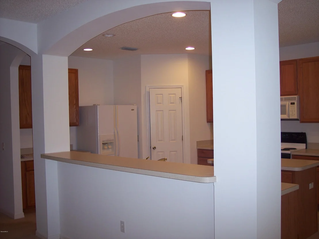 Photo of 1541 Whitman Drive