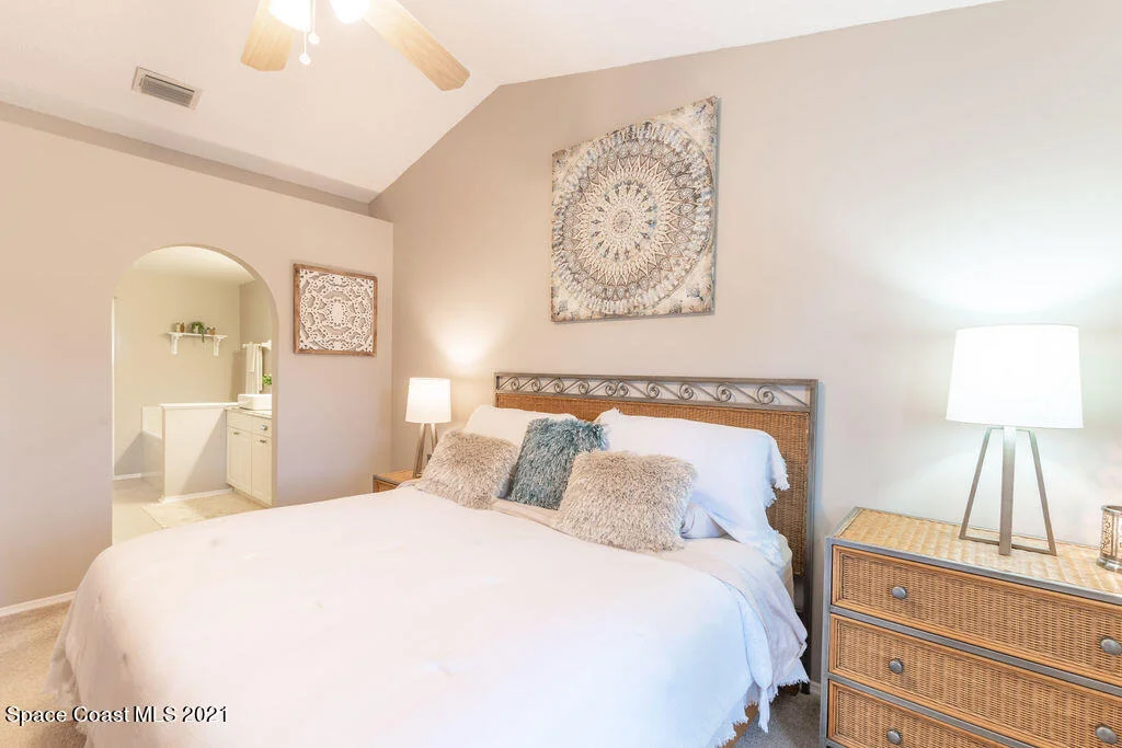 Photo of 2280 Hickory Drive