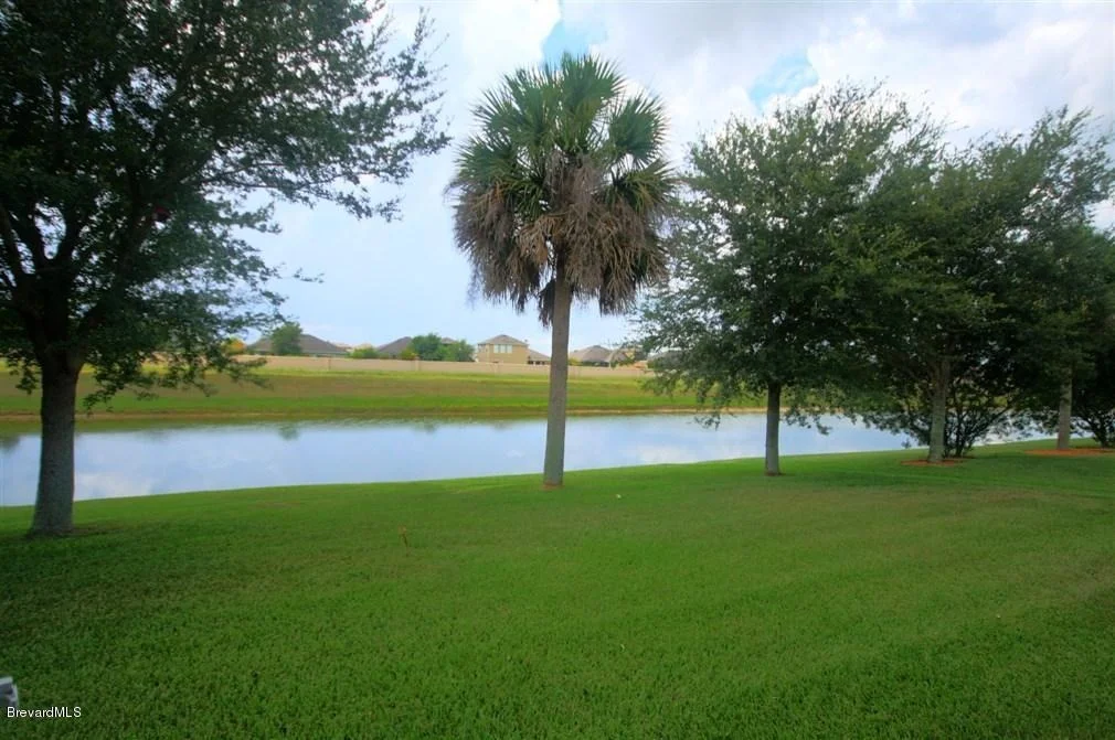 Photo of 5927 Indigo Crossing Drive