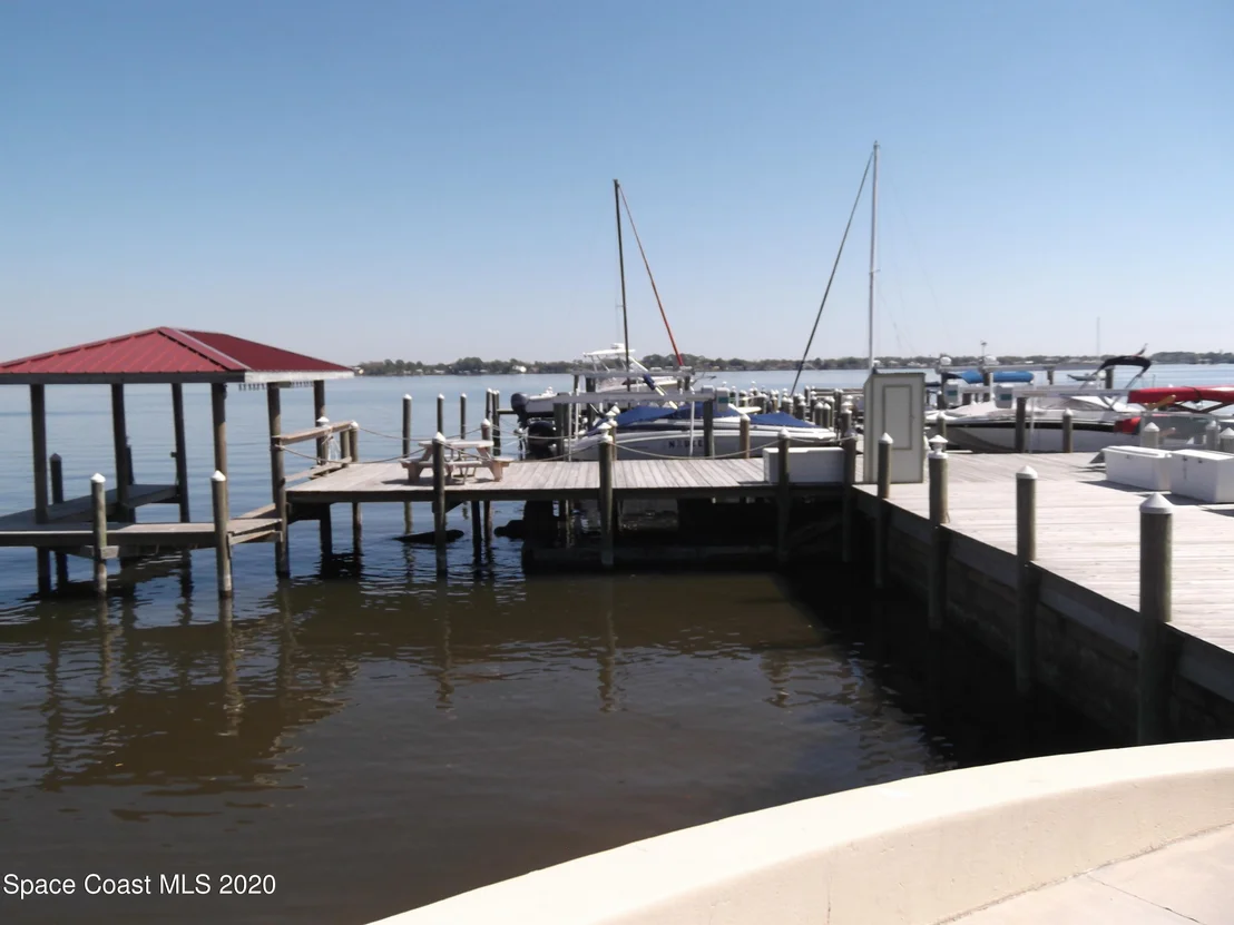 Photo of Unit 103 at 1025 Rockledge Drive
