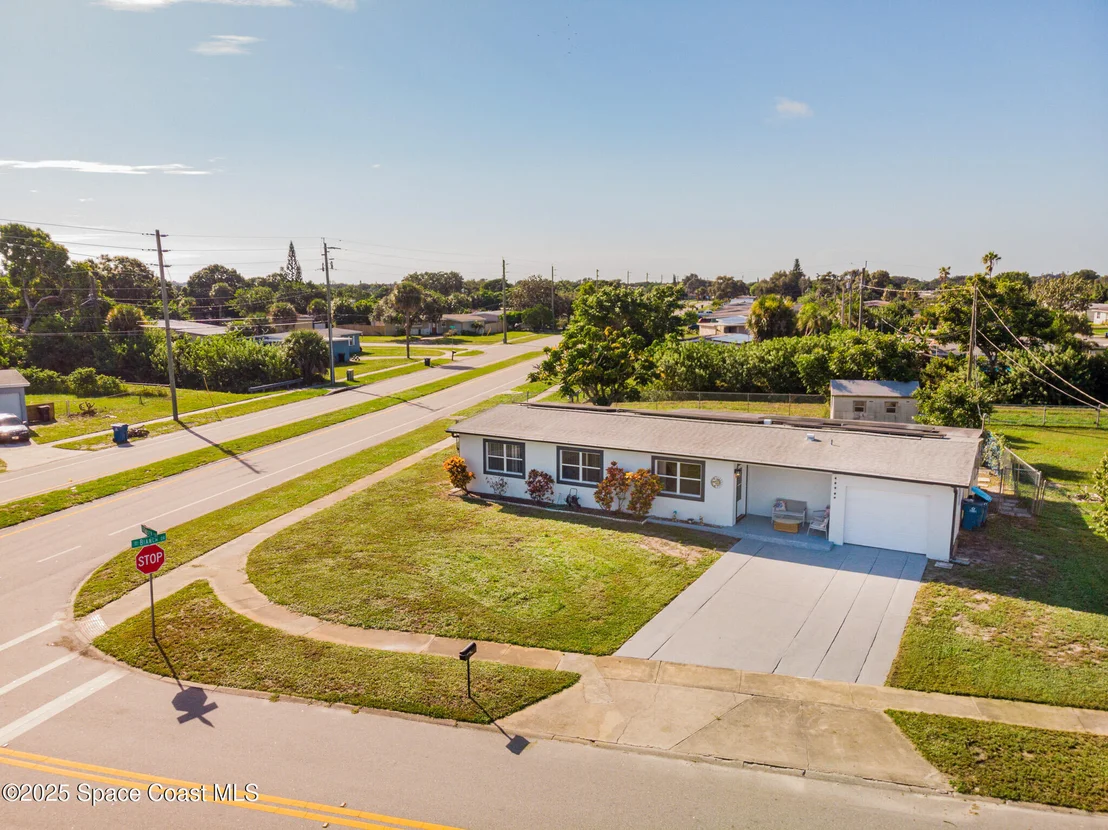 Photo of 2996 Garden Terrace NE