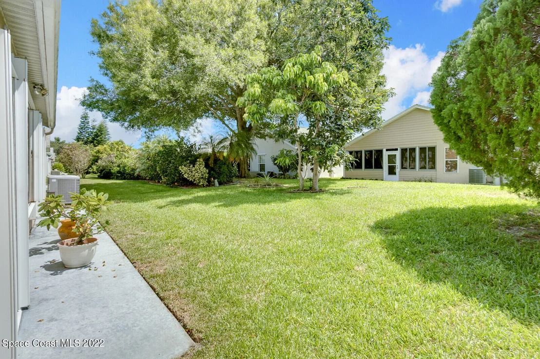 Photo of 960 Cross Lake Drive