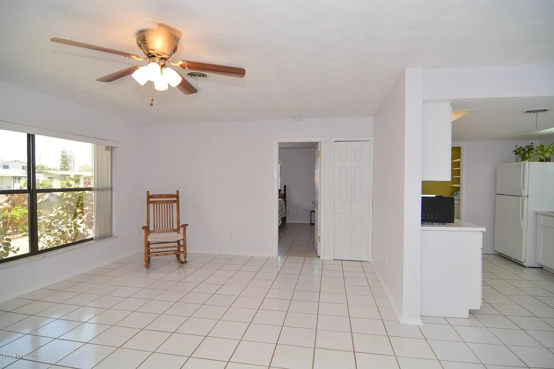 Photo of 857 Ixora Drive