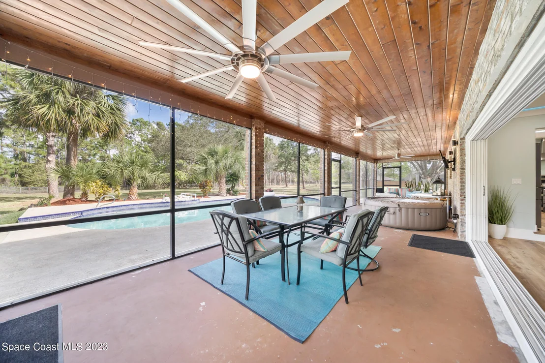 Photo of 2780 Pomello Road