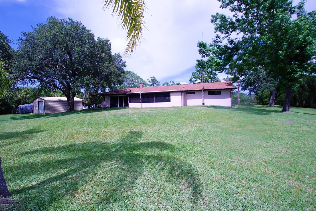Photo of 2720 Weber Road