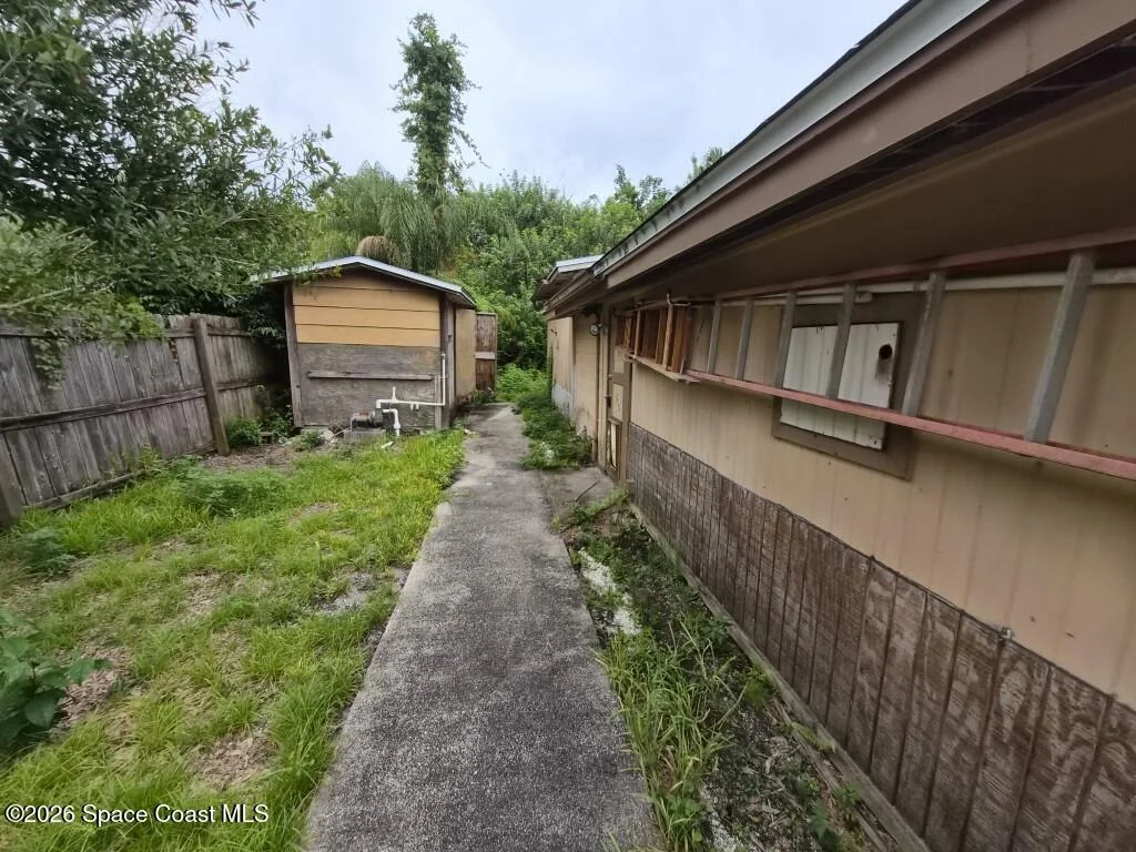 Photo of 180 Lee Road