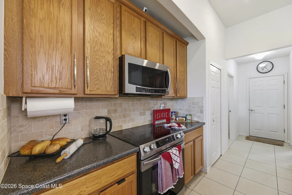 Photo of 1121 Morgan Circle NE