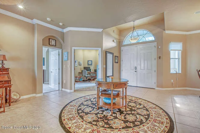 Photo of 195 Ridgemont Circle SE