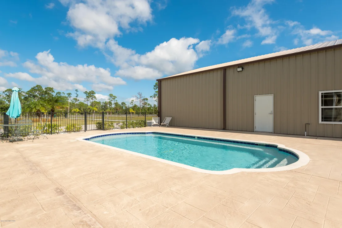 Photo of 1805 Benjamin Road