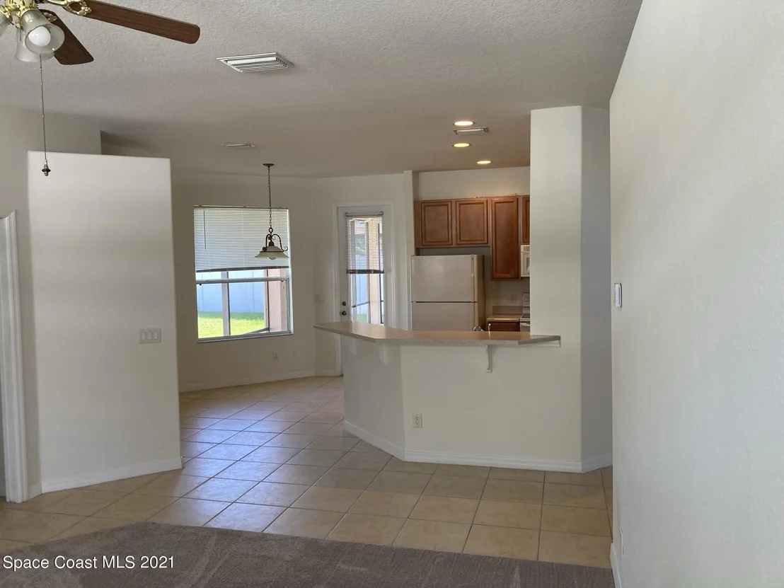 Photo of 1444 Sumter Lane