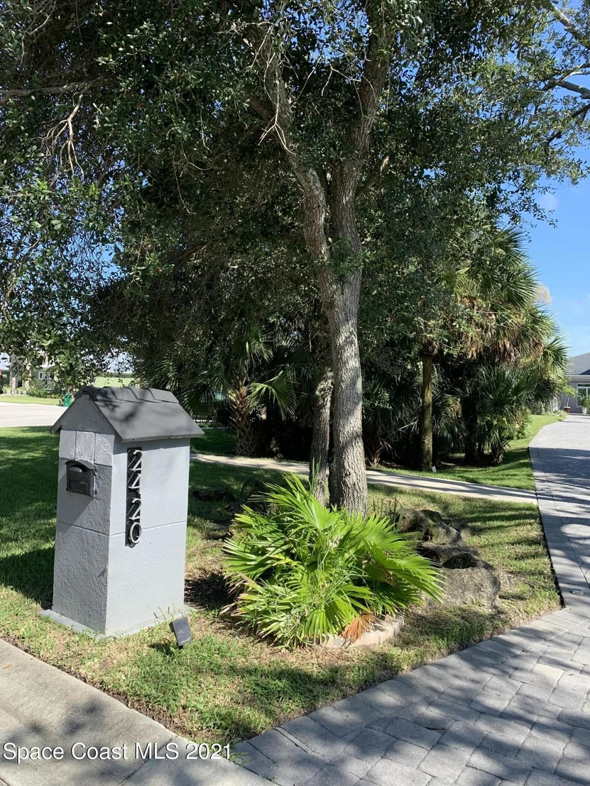 Photo of 2420 Pimlico Lane