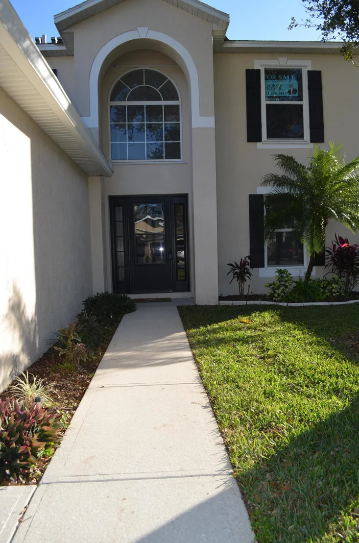 Photo of 689 Macon Drive
