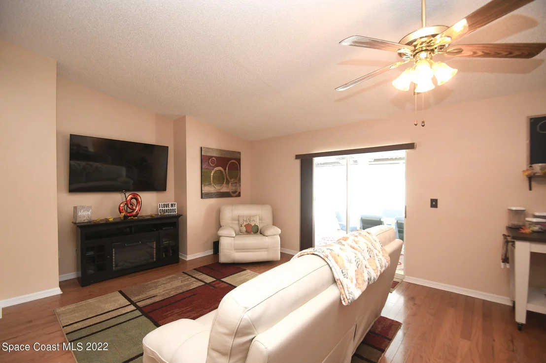 Photo of 4036 Four Lakes Drive