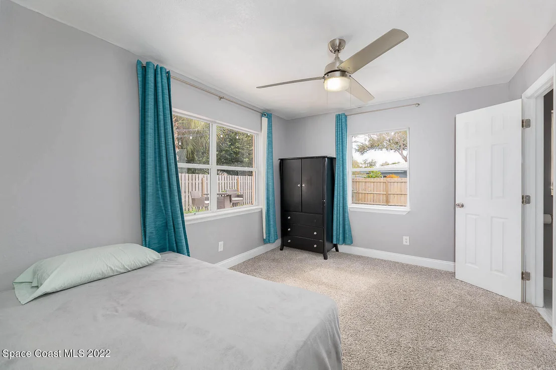 Photo of 201 W Alma Drive