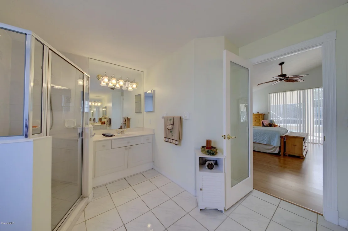 Photo of 313 Island Drive