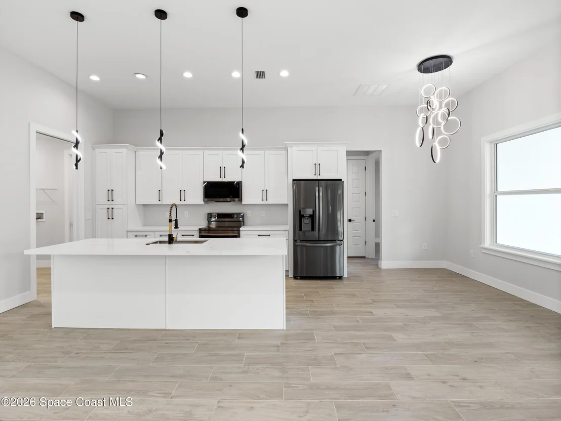 Photo of 2725 Fields Avenue SE