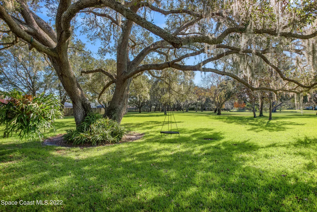 Photo of 3685 Oak Lane