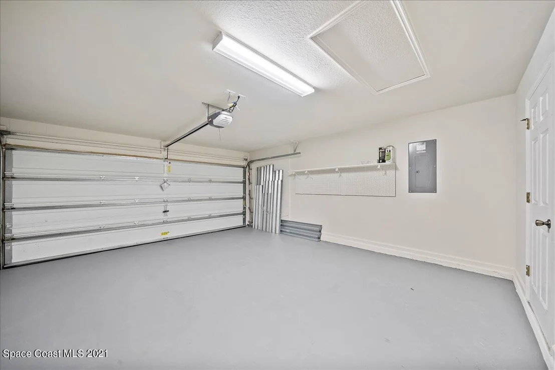 Photo of 325 Dryden Circle