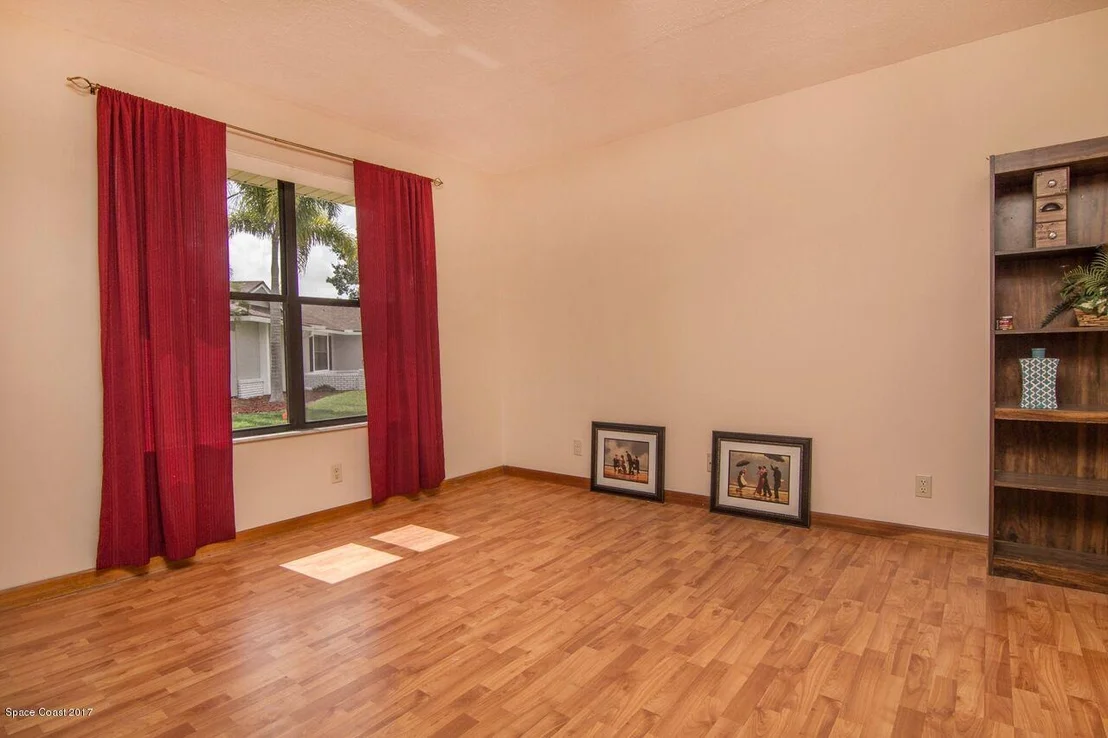 Photo of 1372 Bonaventure Drive