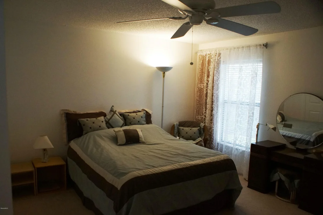 Photo of 265 Bayhead Drive