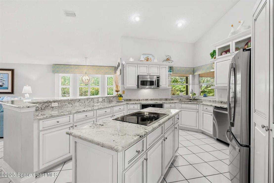 Photo of 952 Wildwood Drive