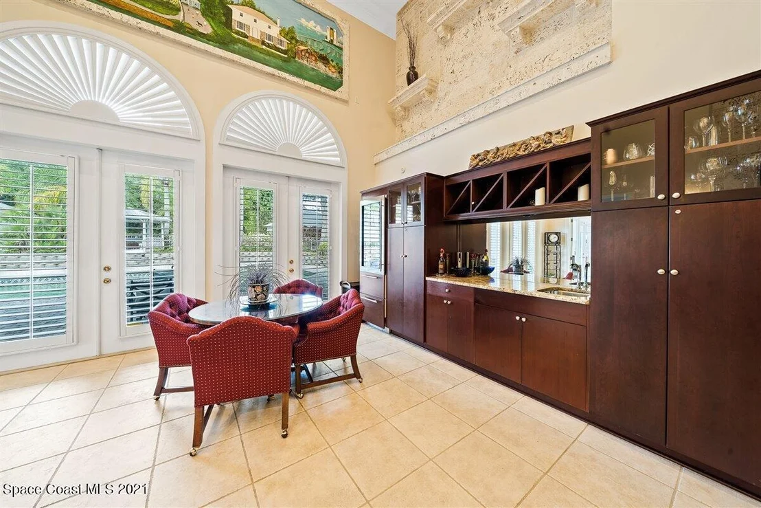 Photo of 515 Rockledge Drive