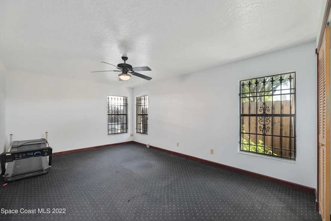Photo of 4280 Silver Lake Drive