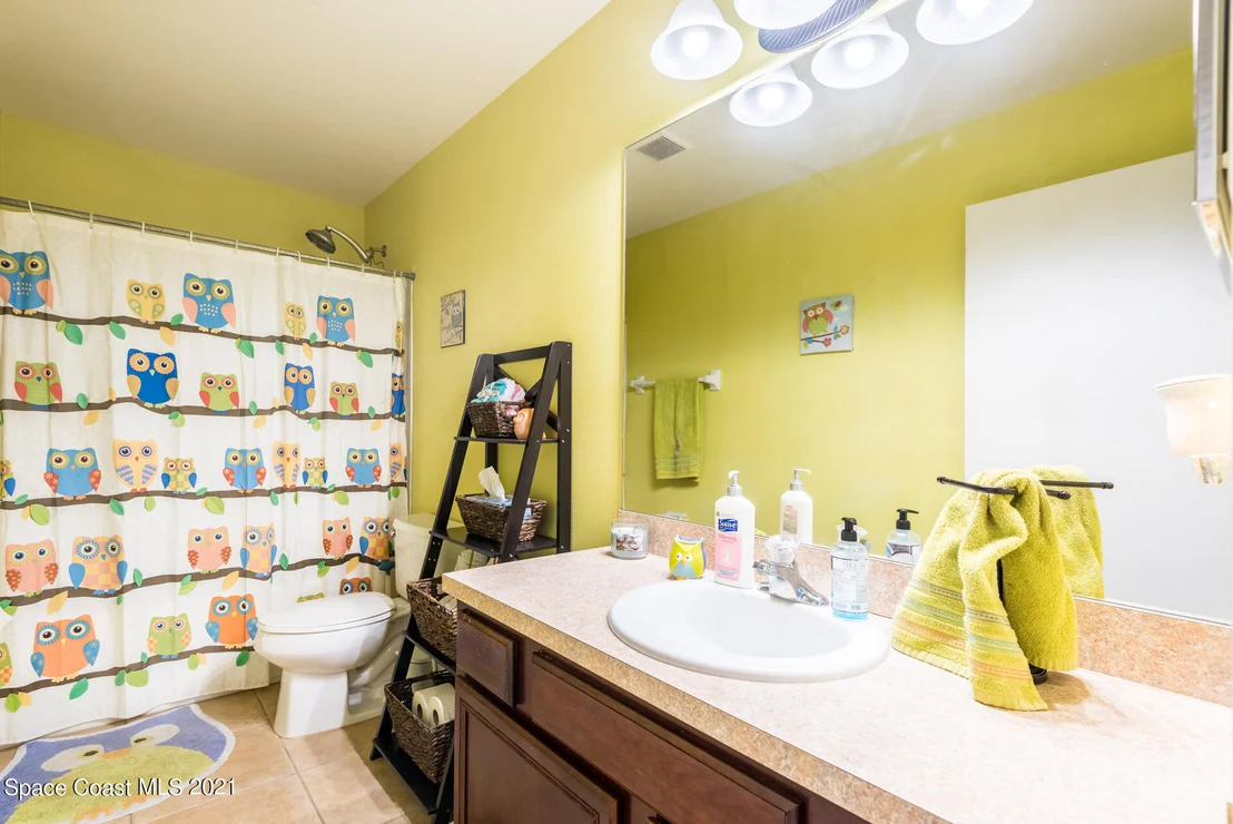 Photo of 245 Dryden Circle