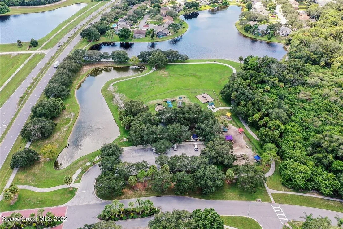 Photo of 1936 Fabien Circle
