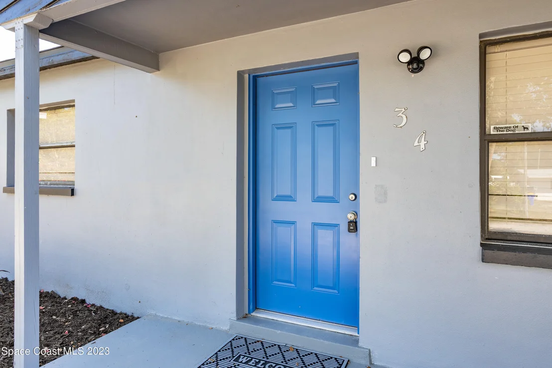 Photo of 34 Knollwood Drive