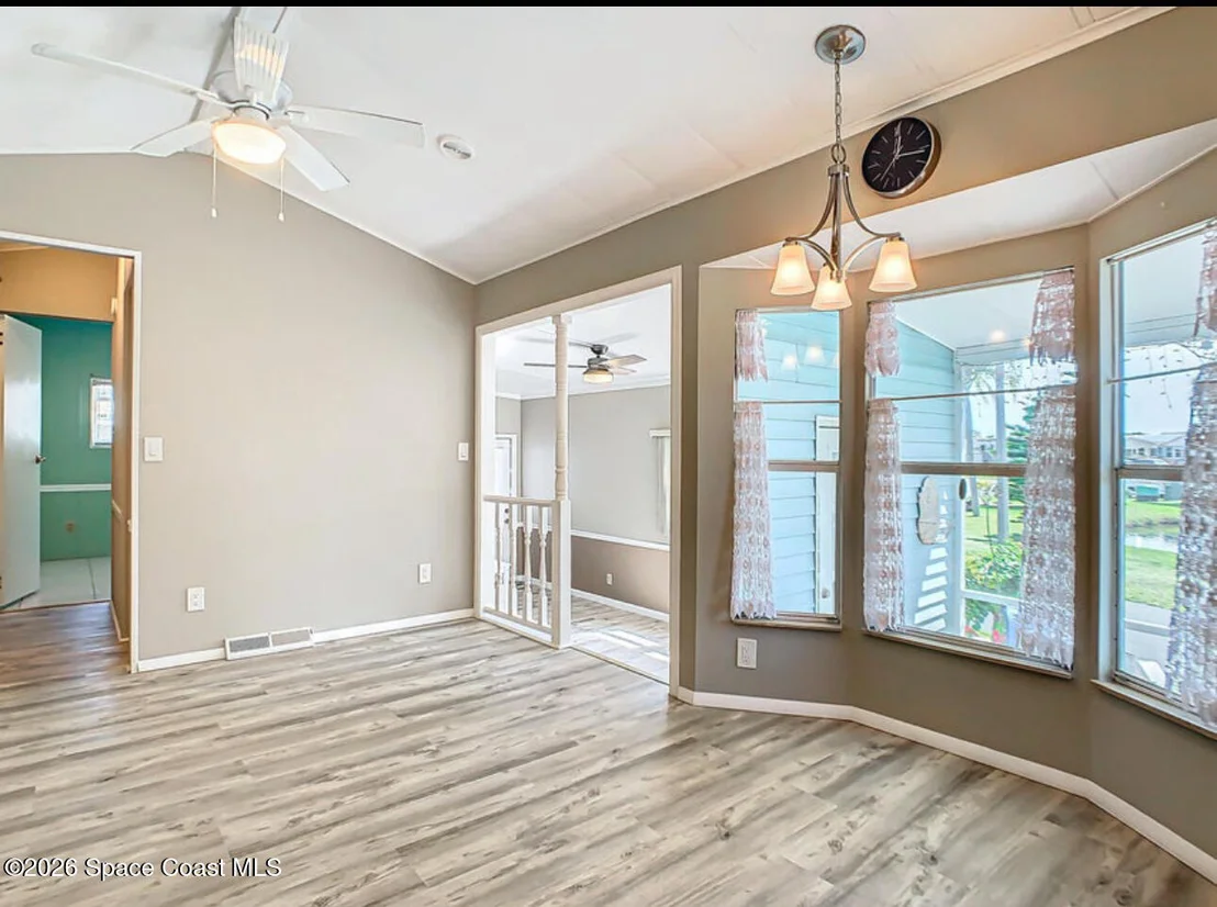 Photo of 301 Akron Way