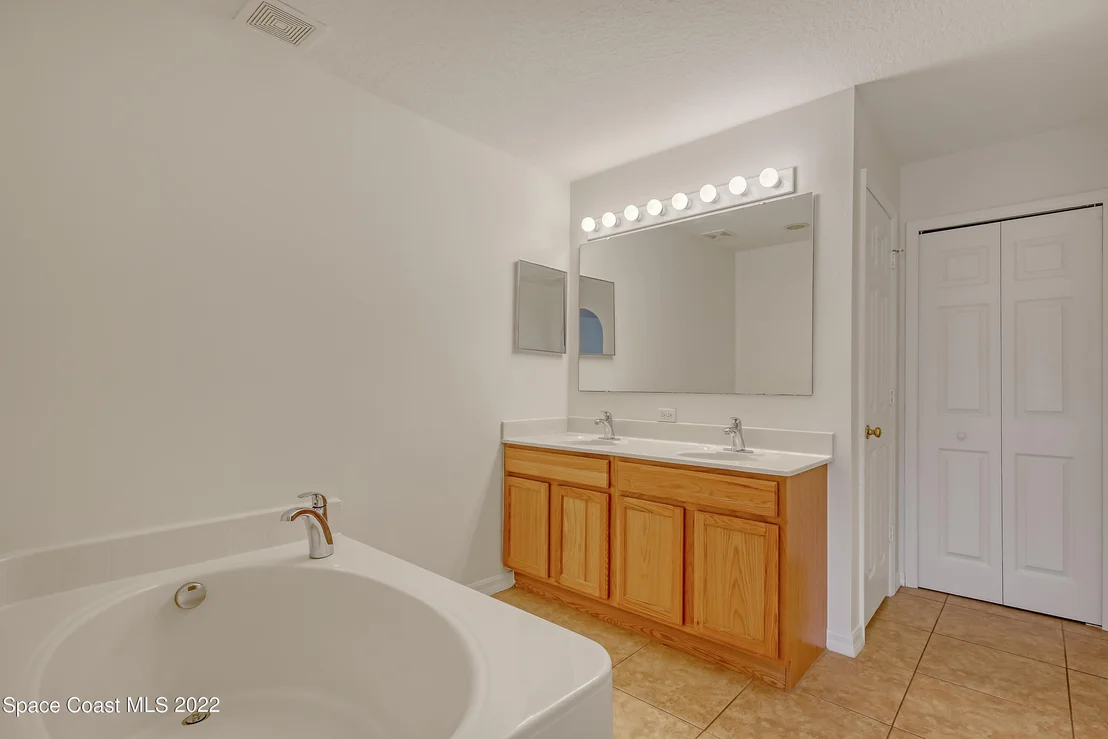 Photo of 471 Tortuga Way