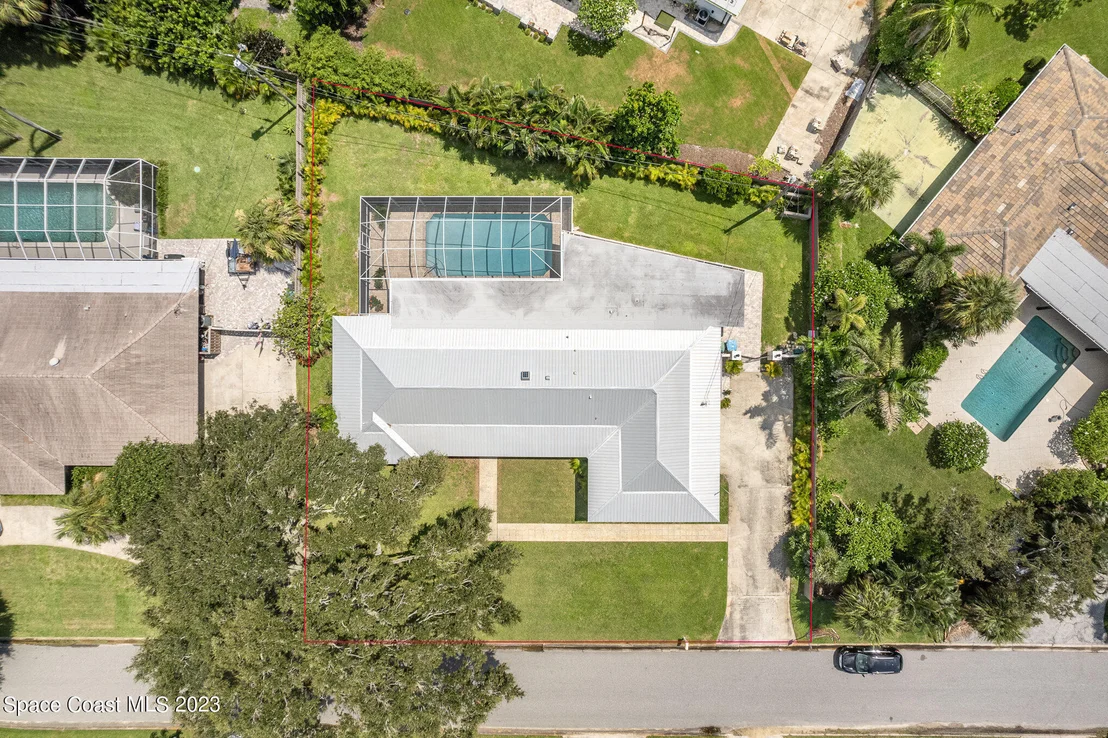 Photo of 707 Hibiscus Trail