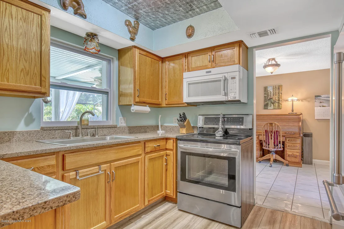 Photo of 1216 Palmdale Circle NE