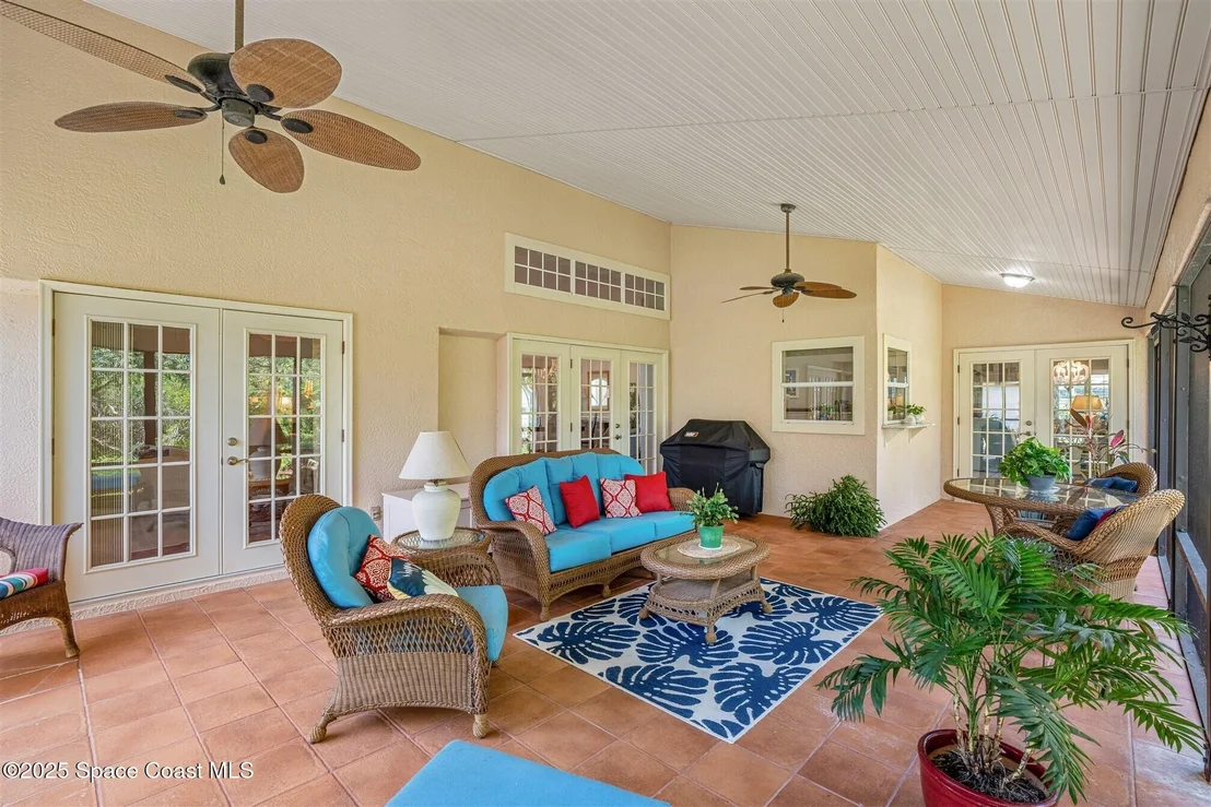 Photo of 952 Wildwood Drive