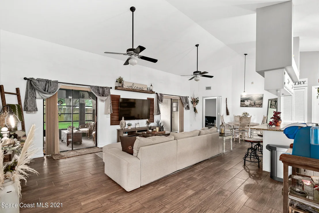 Photo of 3041 Sweet Oak Drive