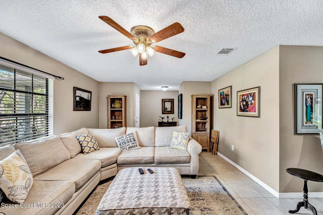Photo of 2365 Homestead Lane
