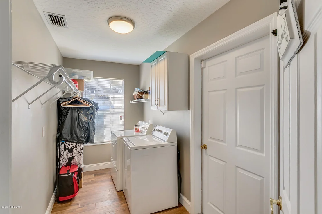Photo of 730 Lake Drive