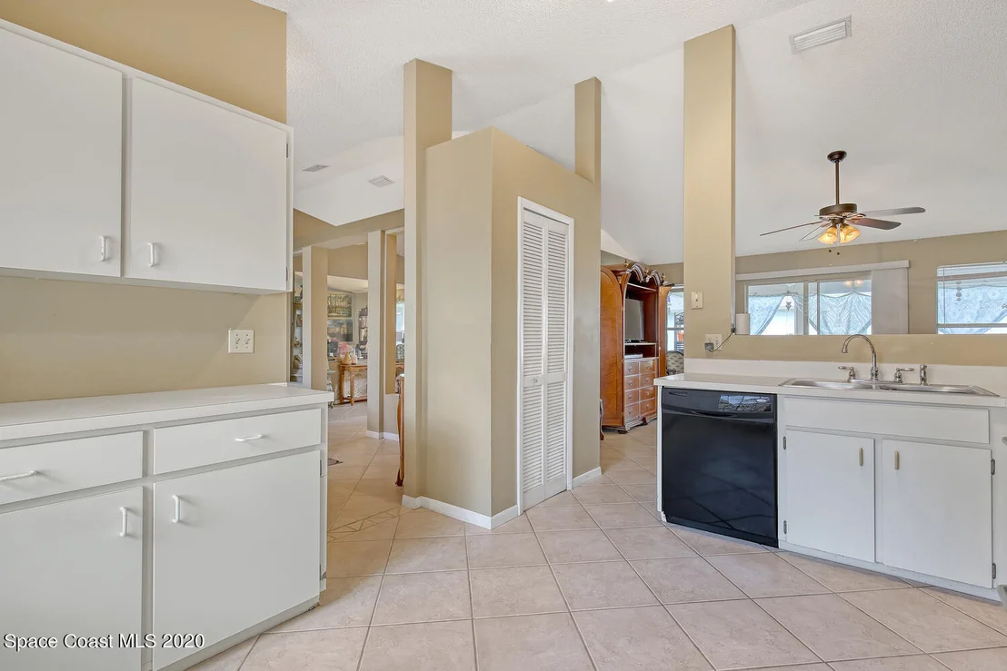 Photo of 1200 Ambra Drive