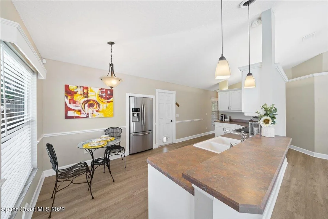Photo of 2910 Forest Drive