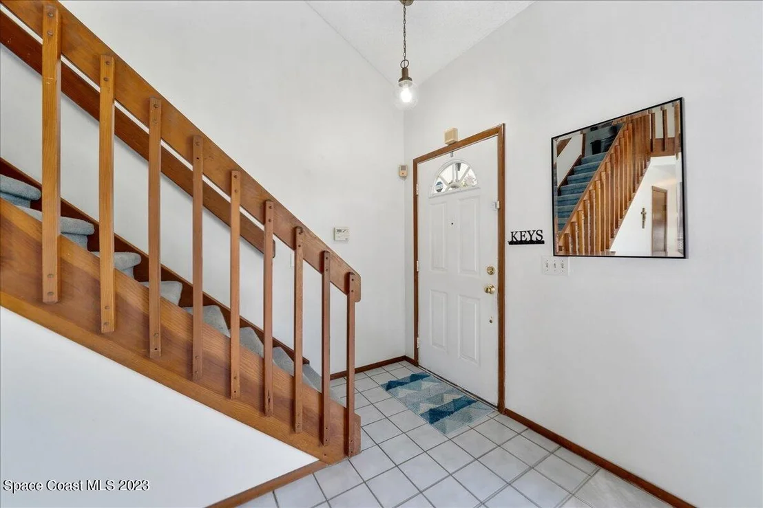 Photo of 1537 Clover Circle