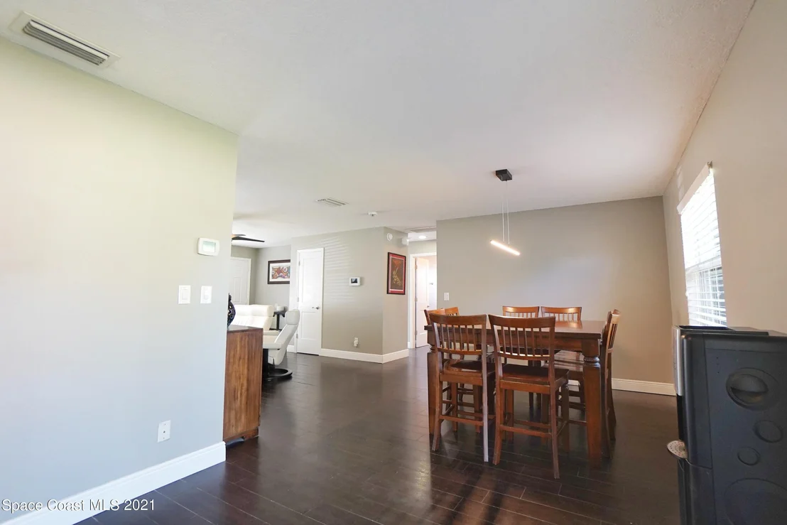 Photo of 520 Parker Road